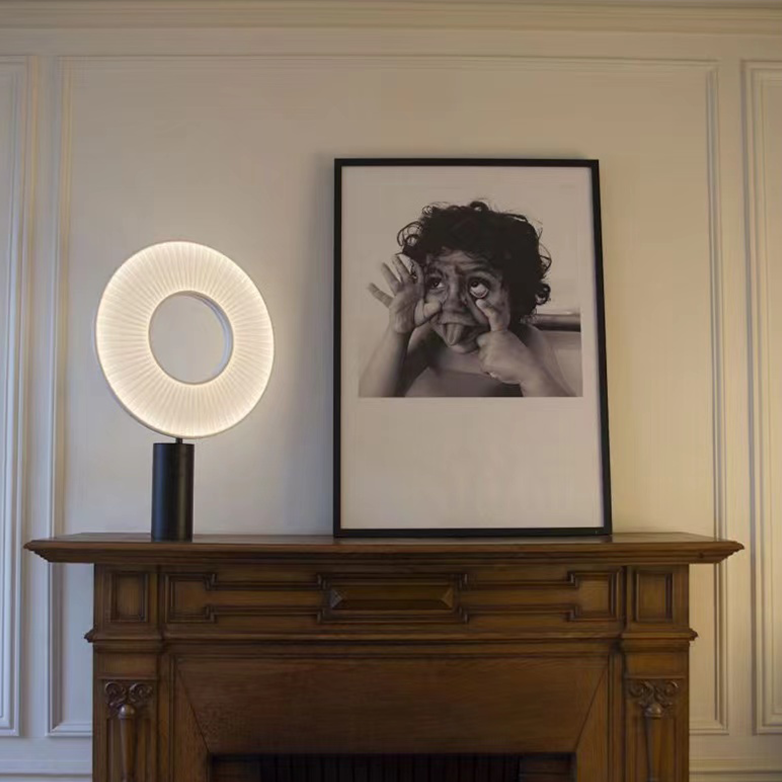 EcoBeam – Solar Powered Table Lamp 3