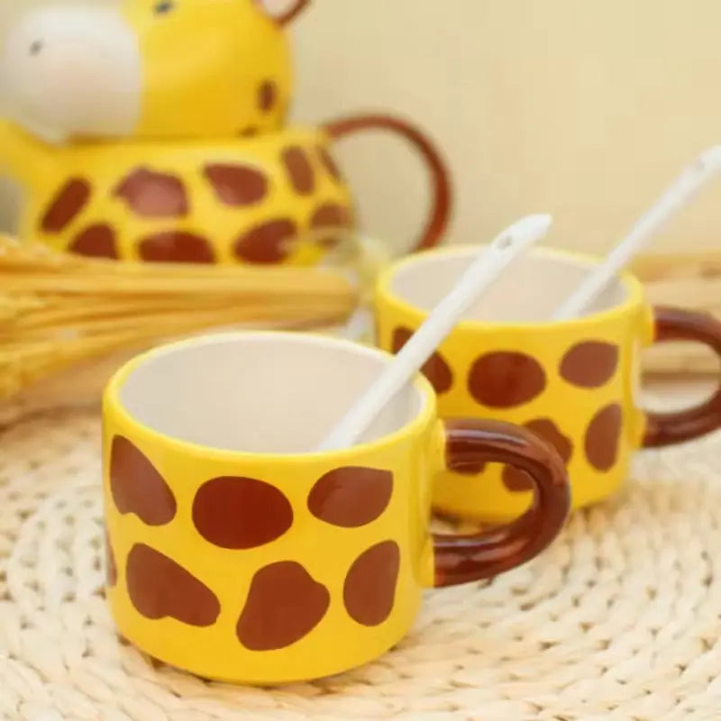 Elaris Giraffe Ceramic Teapot Set Inovessa