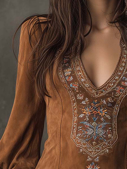 Elegant Collection | Short Dressing Gown Womens with Deep V-Neck – Luxurious Suede Effect for Cozy Style 2