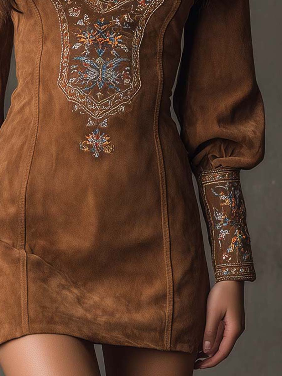Elegant Collection | Short Dressing Gown Womens with Deep V-Neck – Luxurious Suede Effect for Cozy Style 5