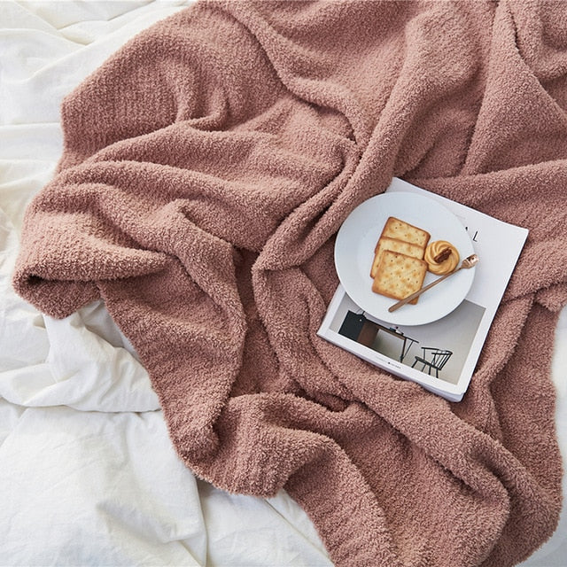 Plush Microfiber Throw Blanket in 5 Soft Colors