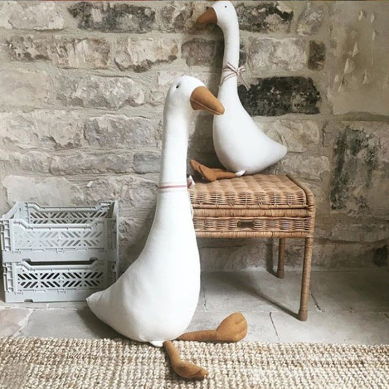 FarmNest - Soft goose cuddly toy with round stuffed animal for children and decoration 2