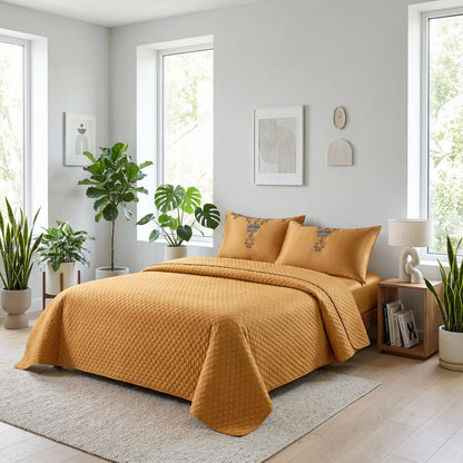 Luxurious Feline Patterned Soft Cotton Bedding Sets