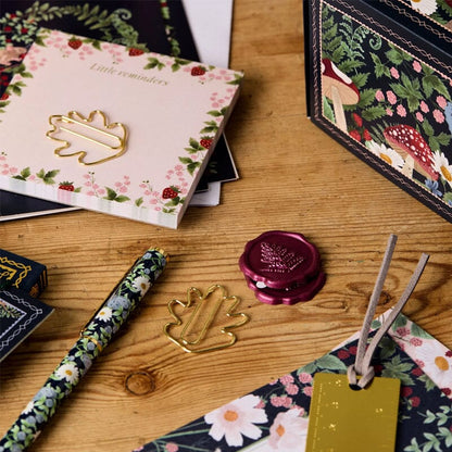 FestivDay | Stationery-Themed Christmas Countdown Advent Calendar 8