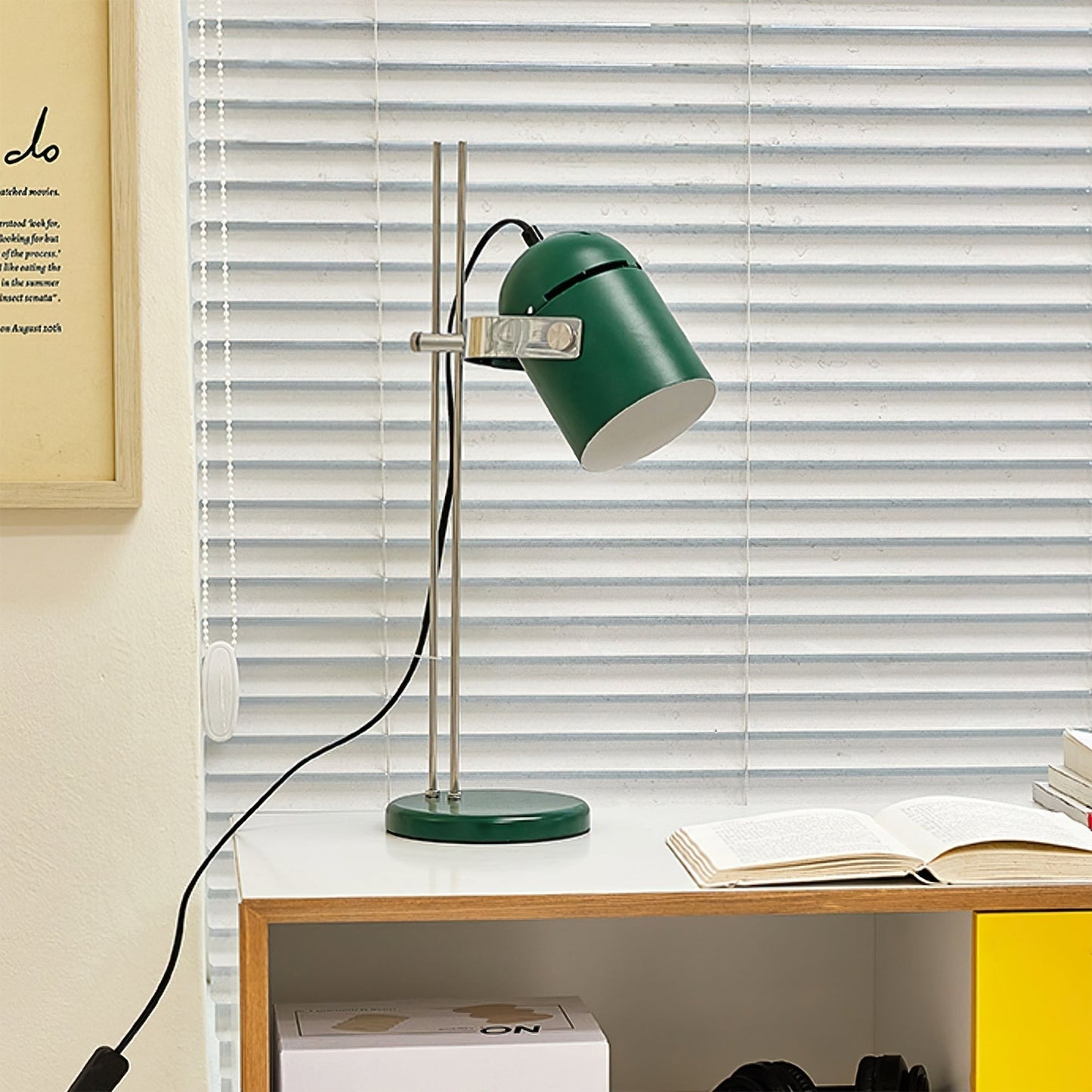 FlexLume - Elegant Lamp with Flexible Design and Warm Glow 3
