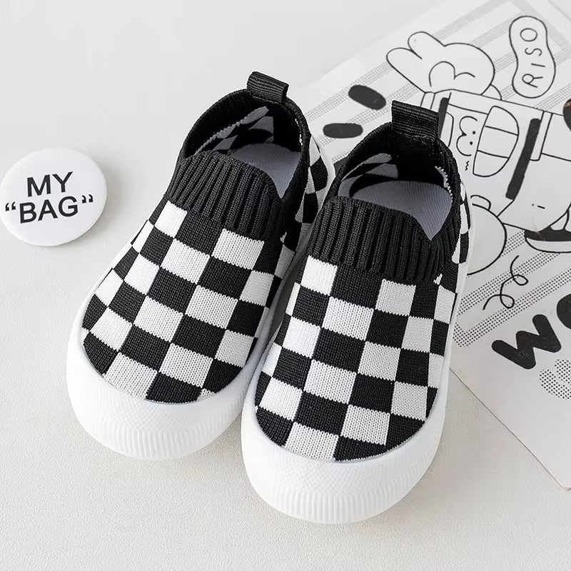 Flexible Slip-On Shoes for Toddlers with Non-Slip Sole and Checkered Pattern - Comfy Slip-On Kicks 7