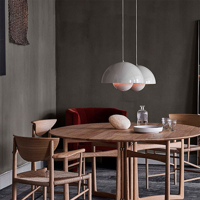 FloraGlow | Minimalist Floral Pendant Light for Modern Interiors 2