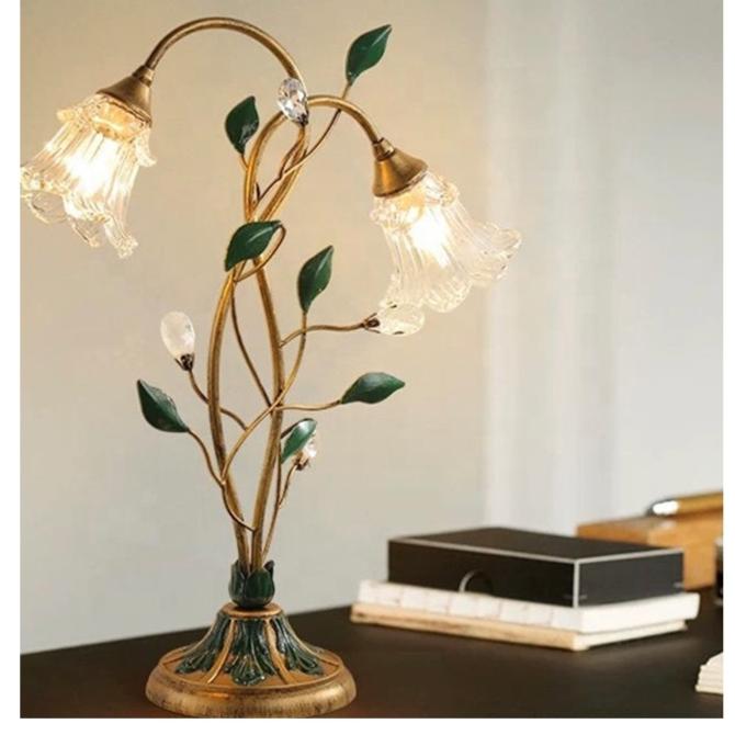 Classic Flower Pattern Desk Light Lamp