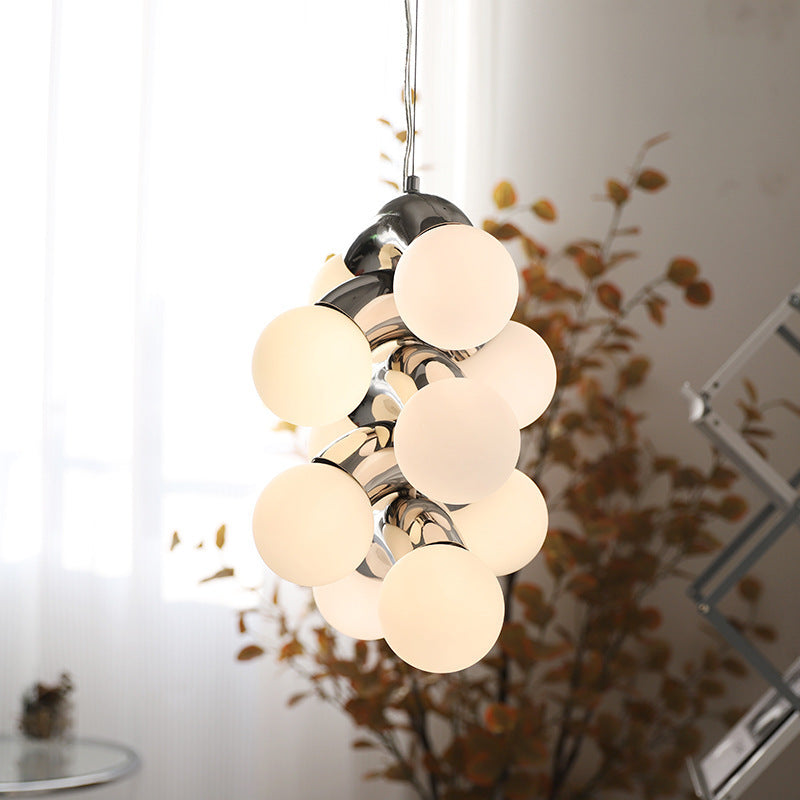 Floreza | Bauhaus-style Pendant Lamp with Polished Curves 2