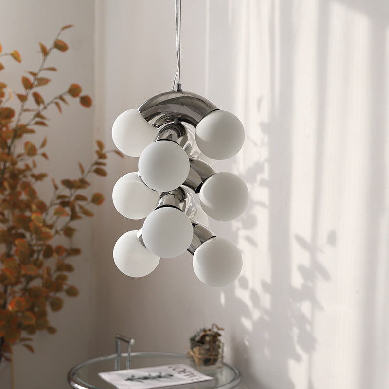 Floreza | Bauhaus-style Pendant Lamp with Polished Curves 3