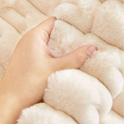 Soft Fleece Striped Sofa Slipcover - Anti-Slip Couch Cover