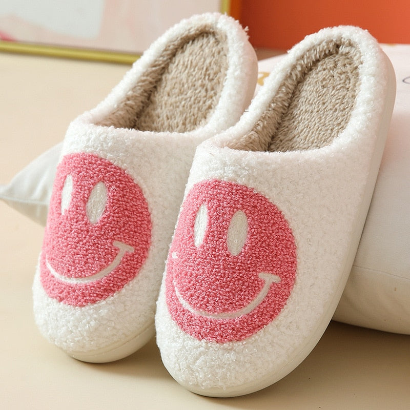 FluffyStep™ – Warm Slippers with Smiley – Comfortable Winter Slippers 5