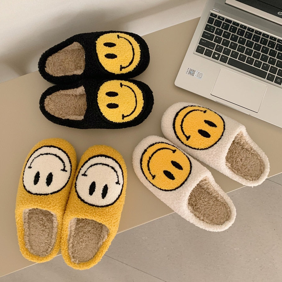 FluffyStep™ – Warm Slippers with Smiley – Comfortable Winter Slippers 7