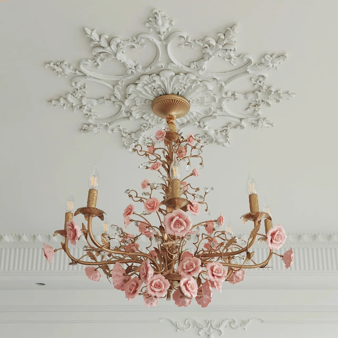Elegant Crystal Pendant Ceiling Lamp in Classic Style
