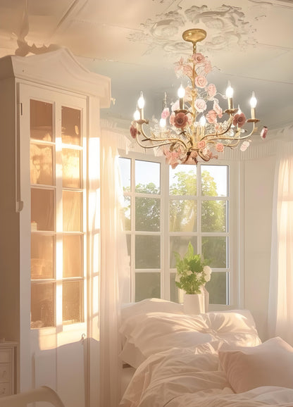 Elegant Crystal Pendant Ceiling Lamp in Classic Style