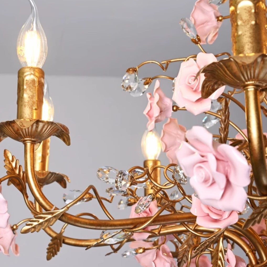 Elegant Crystal Pendant Ceiling Lamp in Classic Style