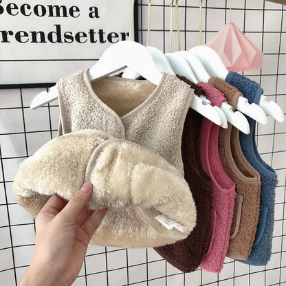 FrostEase™ – Lightweight teddy vest – For cold days in style 7