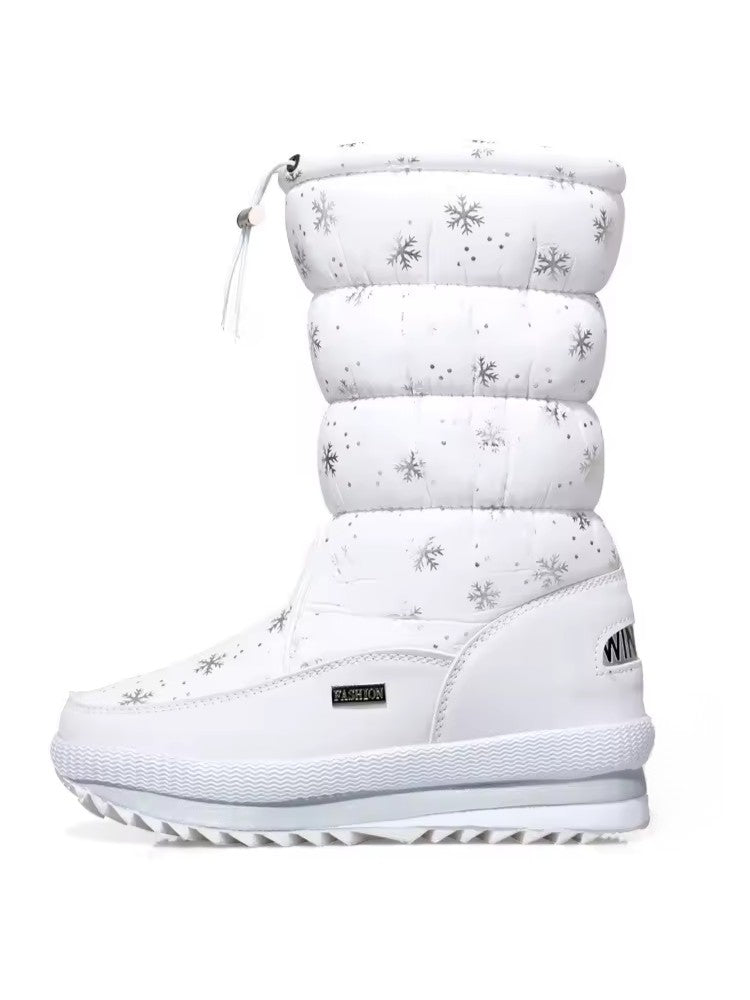 FrostGuard | Stylish Waterproof Women's Snow Boots for Winter Adventures 6