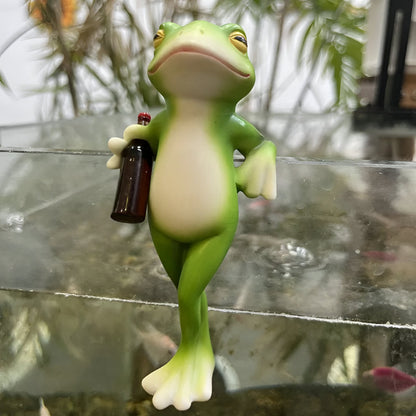 Outdoor Ceramic Frog Planter Wall Decor