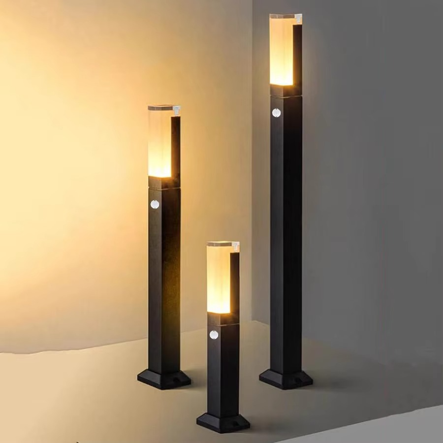 Weatherproof Solar Powered Garden Lamp