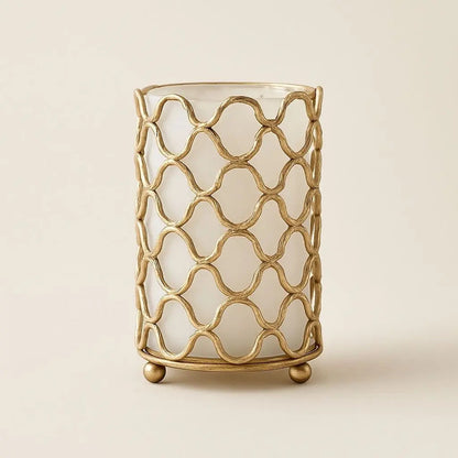 Decorative Diamond Cut Glass Vase - Lusomart
