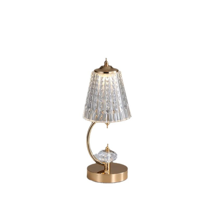GleamAura – Vintage Crystal Lamp 3