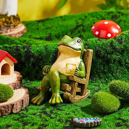 Small Outdoor Frog Solar Powered Lamp