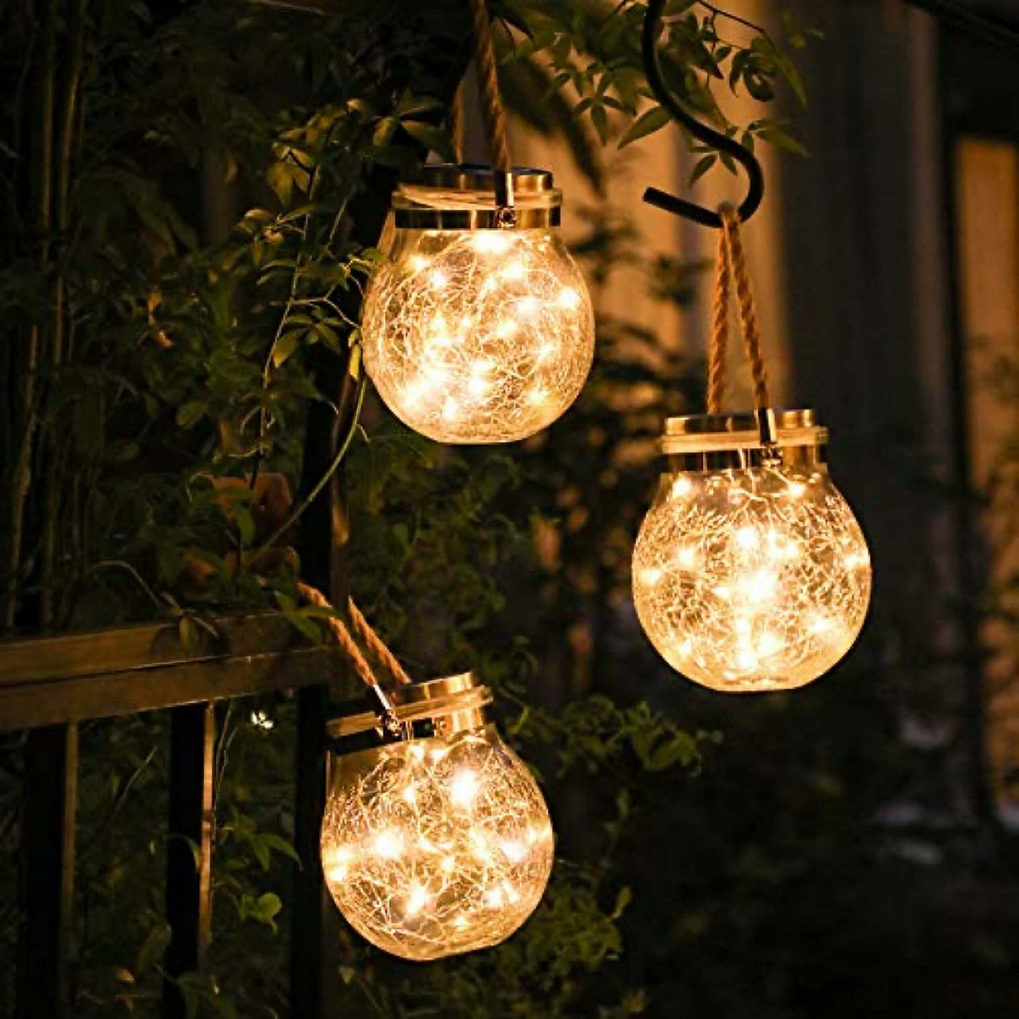 Outdoor Solar Mason Jar Table Light