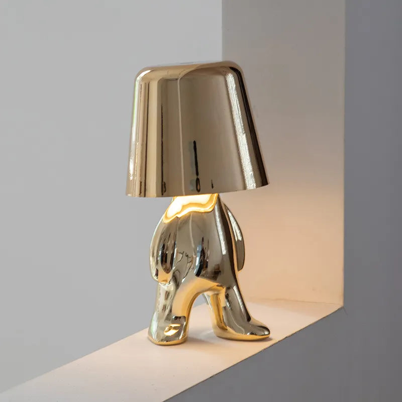 GlowAdapt – Versatile Table Lamp with Dimming Feature 11