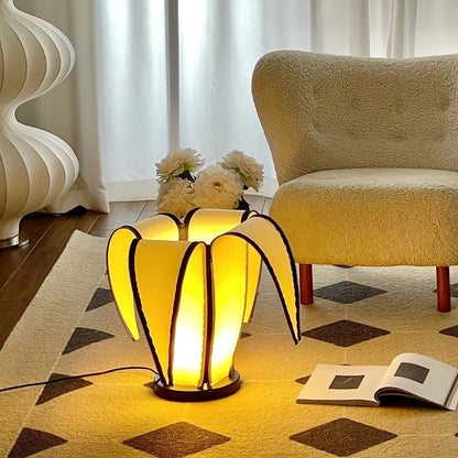 GlowBanana - Table Lamp with Joyful Banana Shape and Soft Radiance 1