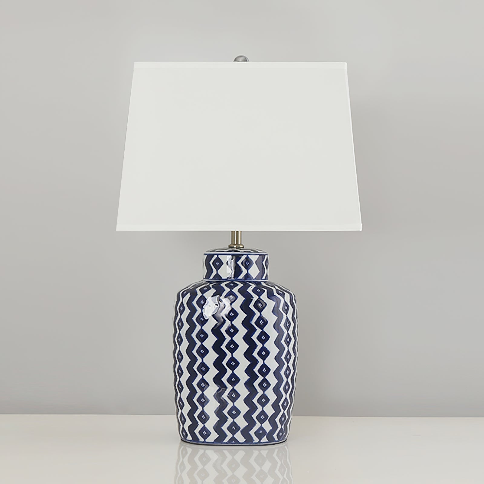 GlowBeryl - Table Lamp with Classic Style and Inviting Glow 5