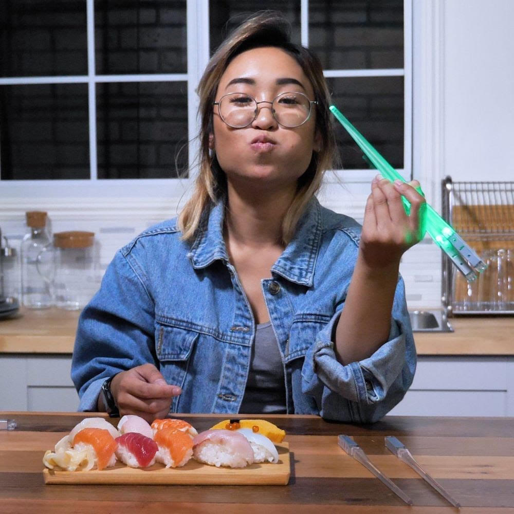 GlowBite™ – Rechargeable LED Chopsticks – Light Up Your Eating Fun 2