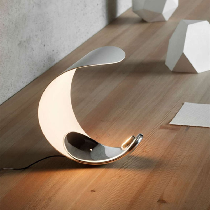 GlowFirenze – Sophisticated Italian-Inspired Table Lamp for Luxe Lighting 2