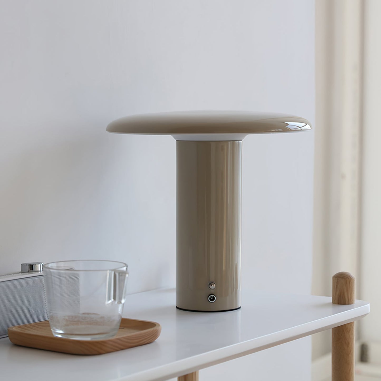 GlowStream – Elegant LED Table Lamp with USB Charging 3