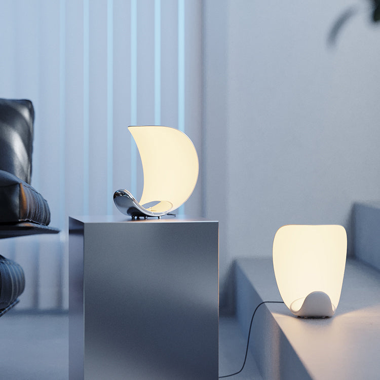 GraceGlow - Table Lamp with Elegant Swirls and Soft Glow 8