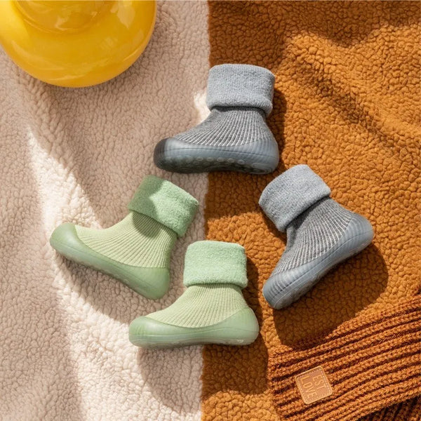 GripBuddy™ – Warm Non-Slip Toddler Socks – Indoor Socks & Shoes 2