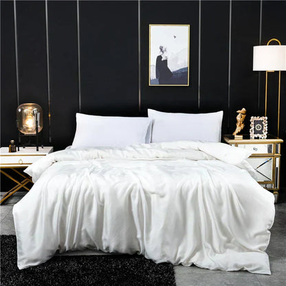 Soft Mulberry Bed Cover - Premium Solid Duvet