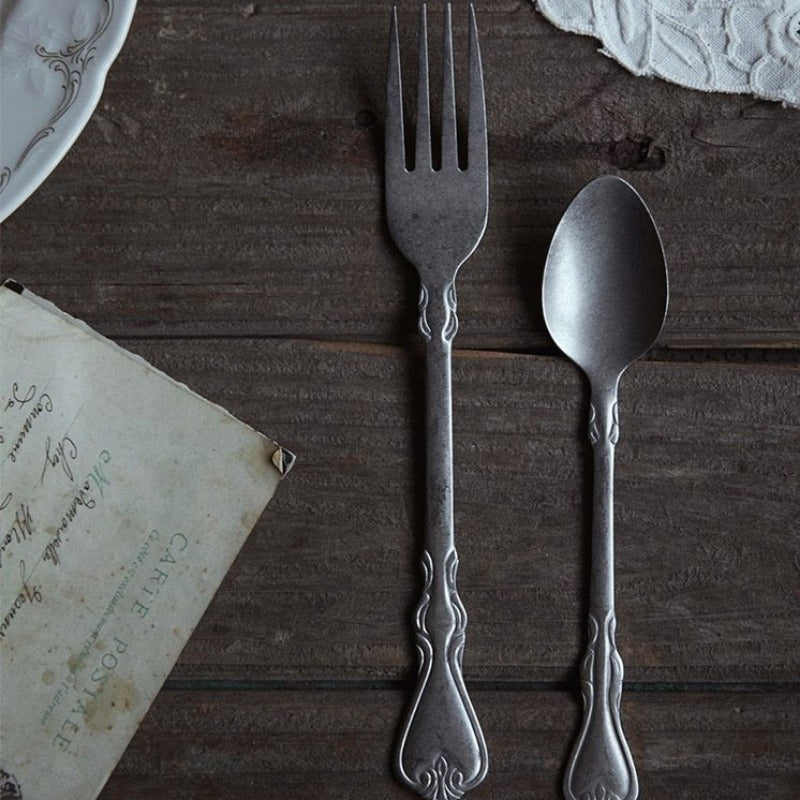 Rustic Charm 4-Piece Flatware Set for Classic Dining