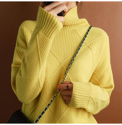 Soft Cashmere Crew Neck Sweater for Women