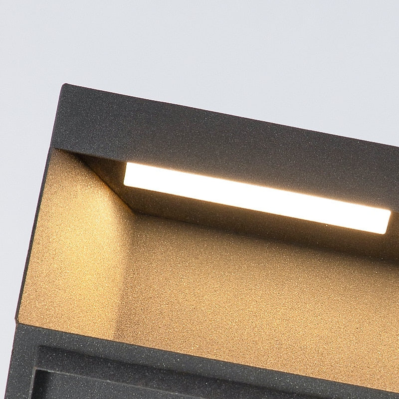 Bright Outdoor Solar Garden Lamp