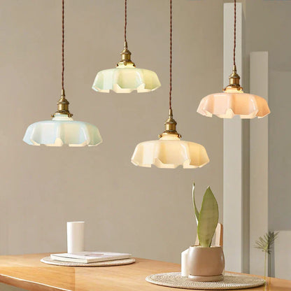 Luxury Gold Pendant Lighting for Modern Homes