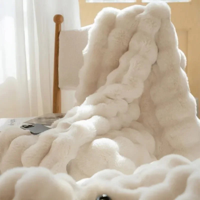 Plush Fleece Throw Blanket for Bed and Sofa Warmth