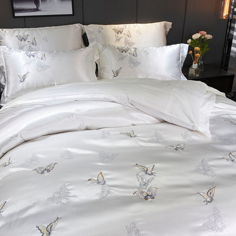 Luxurious White and Silver Floral Bedding Set