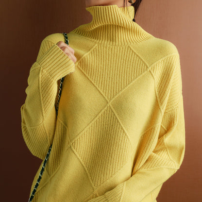 Soft Cashmere Crew Neck Sweater for Women