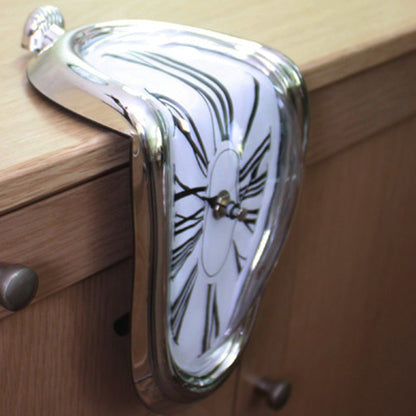 Unique Melted Wall Clock Decor
