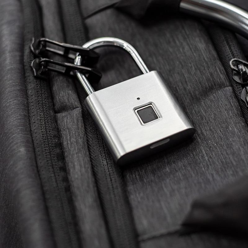 Secure Keyless Fingerprint Lock in Metal - Lusomart