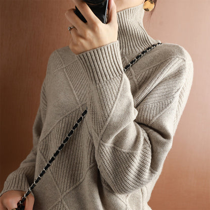 Soft Cashmere Crew Neck Sweater for Women