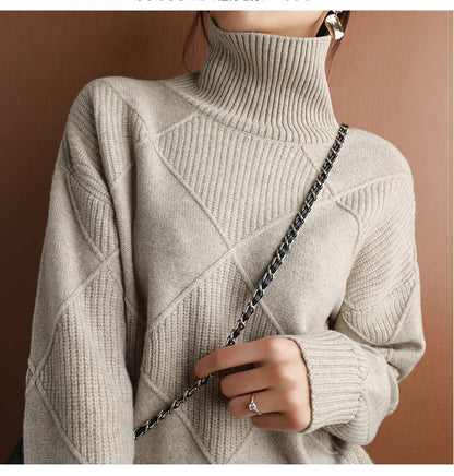 Soft Cashmere Crew Neck Sweater for Women