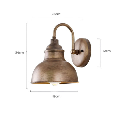 Heritage Outdoor Sconce – A rust-resistant, vintage-style wall lantern for patios and gardens. 6