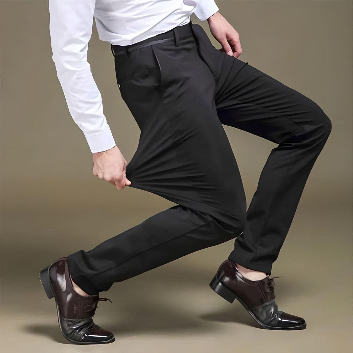Comfortable Fit Men's Slim Trousers With Elastic Waistband